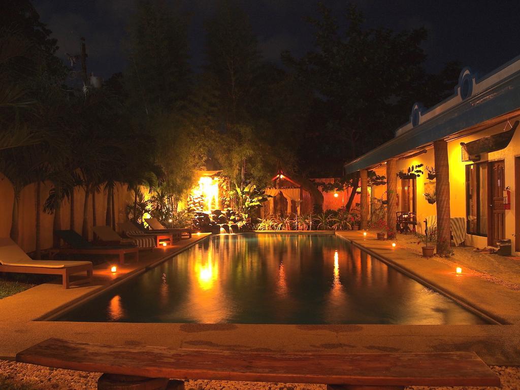 โรงแรมฟลอรัล วิลลาโรซา Puerto Princesa ภายนอก รูปภาพ