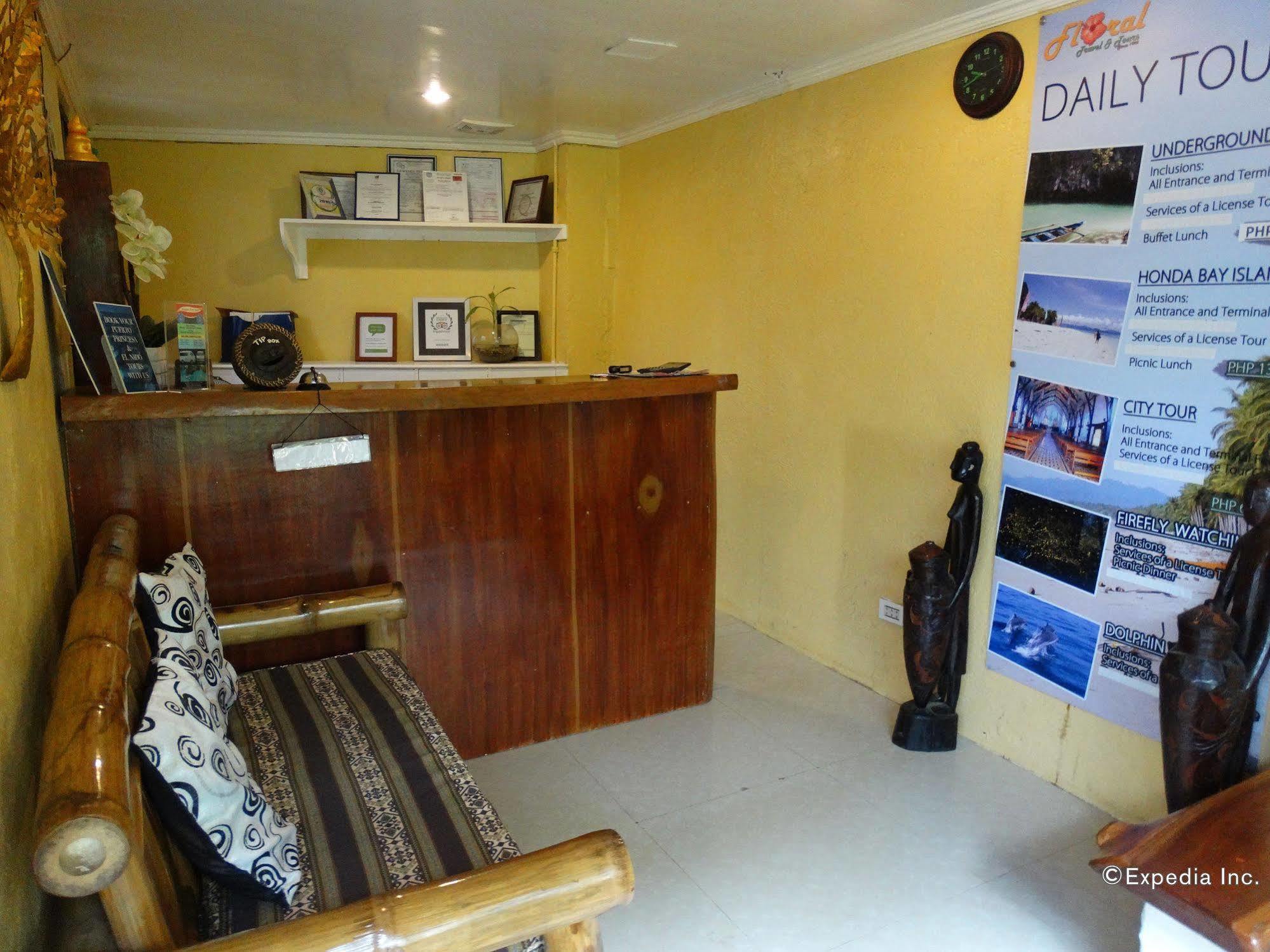 โรงแรมฟลอรัล วิลลาโรซา Puerto Princesa ภายนอก รูปภาพ